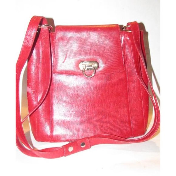 Focus Paris Xl Bucket Style Shoulder Red Lizard Texture Leather With Gold Accent - Picture 9 of 12